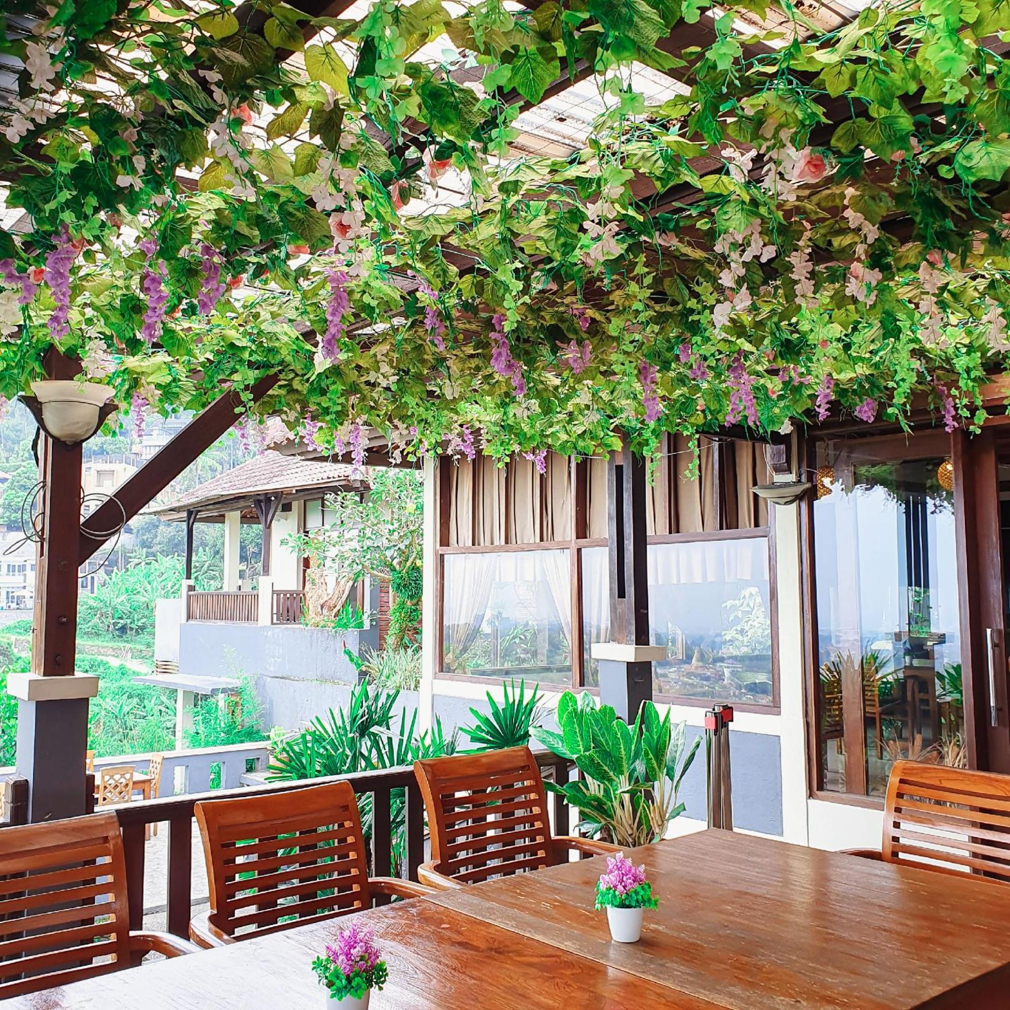 Hotel Dago Highland 3*